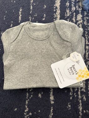 Burt's Bees Baby Heather Gray Organic Cotton Short Sleeve Bodysuit
